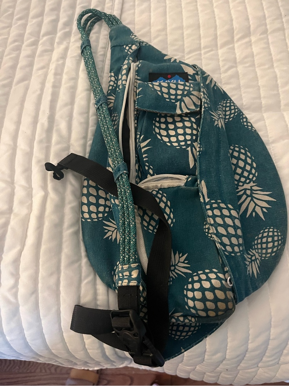 Kavu Teal Pineapple Pattern Mini Rope Sling Bag